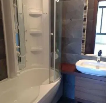 Izdavanje, trosoban stan, 118m², Savski Venac, Beograd - image 6