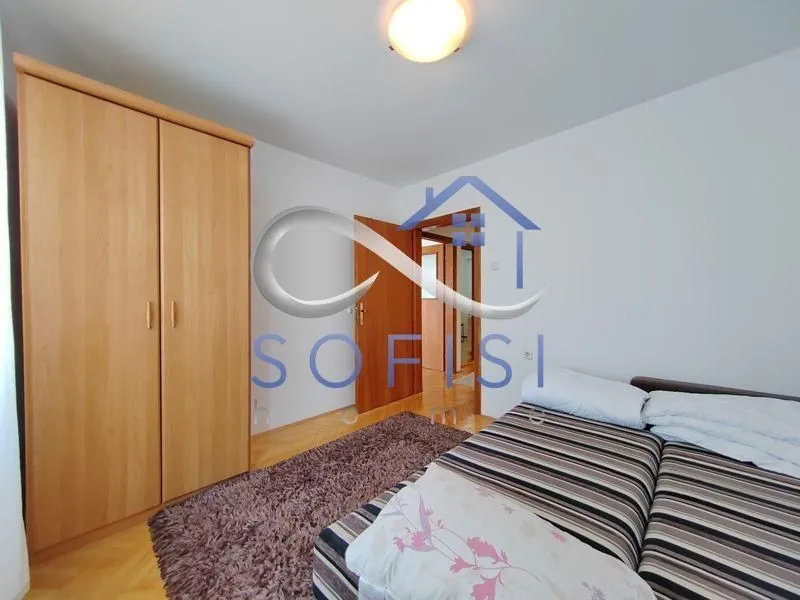 Izdavanje, dvosoban stan, 49m², Grbavica, Novi Sad Sve Podlokacije