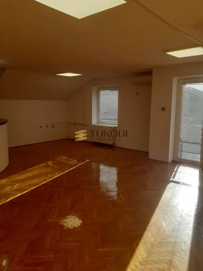 Rent, office space, 303m², Telep, Novi Sad Sve Podlokacije