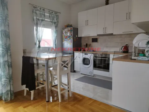Sale, two bedroom apartment, 56m², Batajnica, Beograd - image 3