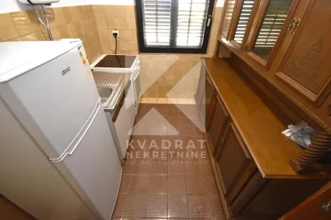 Izdavanje, dvosoban stan, 45m², Donja Gorica, Podgorica - image 4