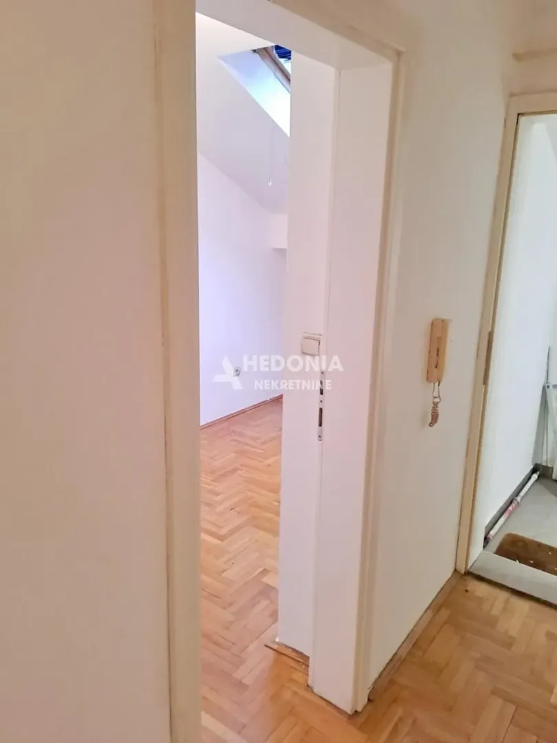 Sale, one bedroom apartment, 50m², Cerak, Beograd