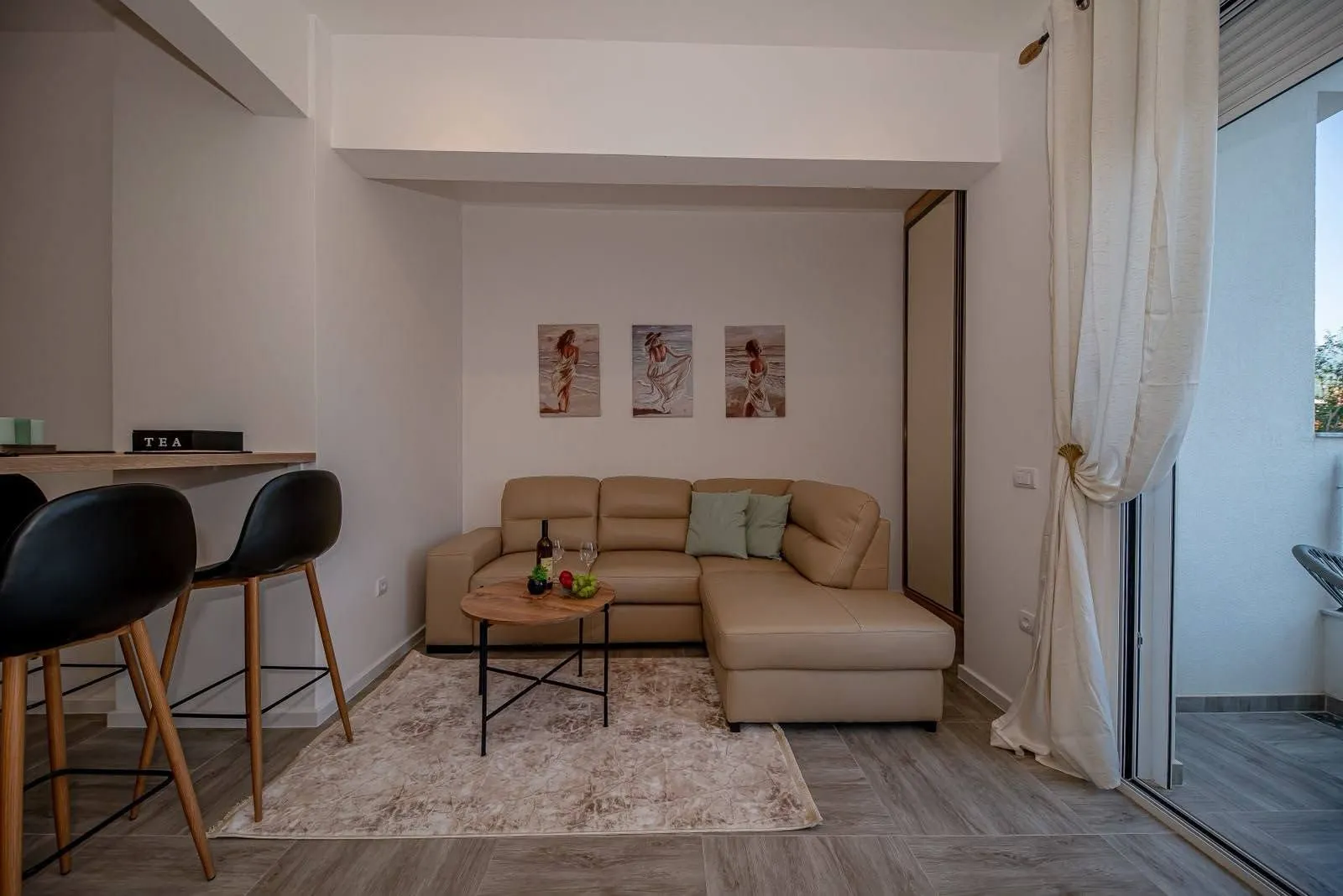 Izdavanje, jednosoban stan, 47m², Šušanj, Bar