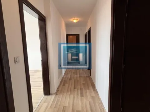 Izdavanje, četvorosoban stan, 99m², Jagodina, Srbija - image 7