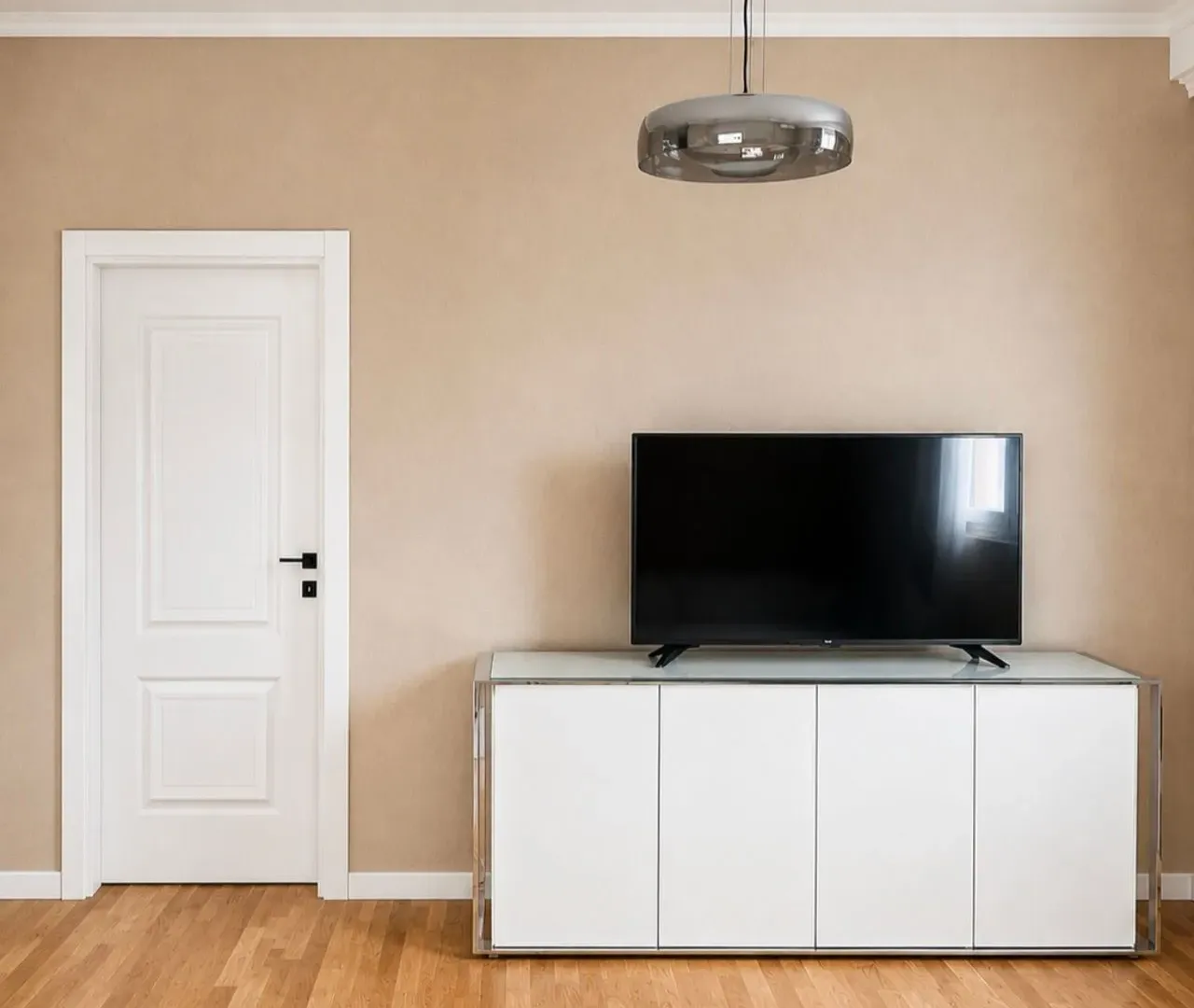 Prodaja, dvosoban stan, 92m², Centar, Podgorica