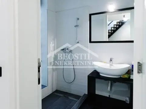 Sale, house, 155m², Stari Grad, Beograd - image 9
