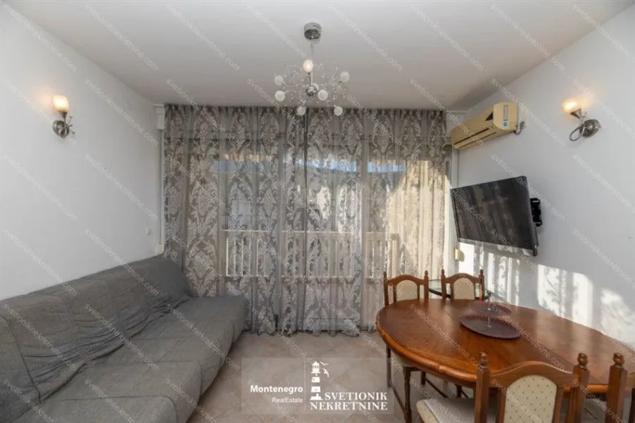 Prodaja, dvosoban stan, 65m², Đenovići, Herceg Novi