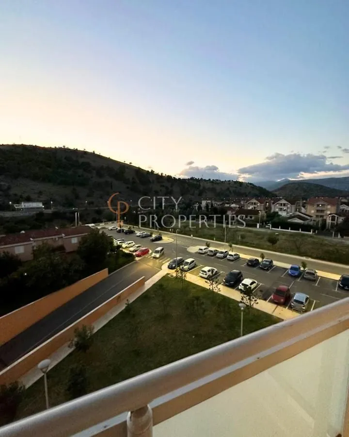 Rent, apartment, 64m², City Kej, Podgorica