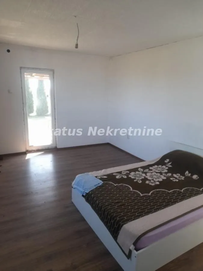 Prodaja, plac, 19240m², Centar, Inđija