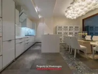 Prodaja, kuća, 831m², Bečići, Budva - image 32