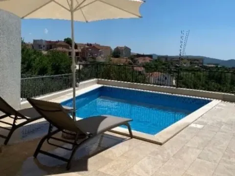 Izdavanje, jednosoban stan, 46m², Mažina, Tivat - image 10