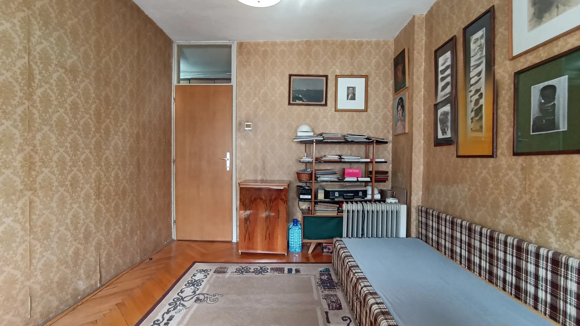 Prodaja, dvosoban stan, 75m², Centar, Podgorica