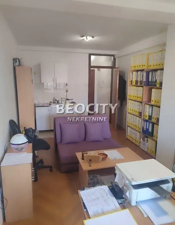 Izdavanje, jednosoban stan, 31m², Centar, Novi Sad