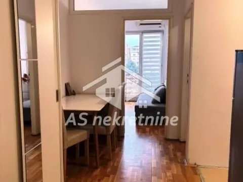 Rent, apartment, Južni Bulevar, Vračar Sve Podlokacije - image 6