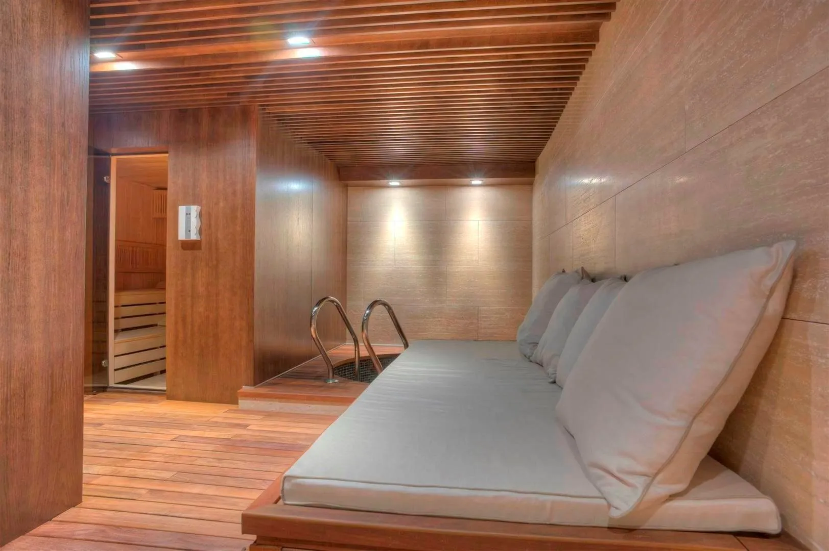 Sale, house, 1200m², Đuraševići, Tivat