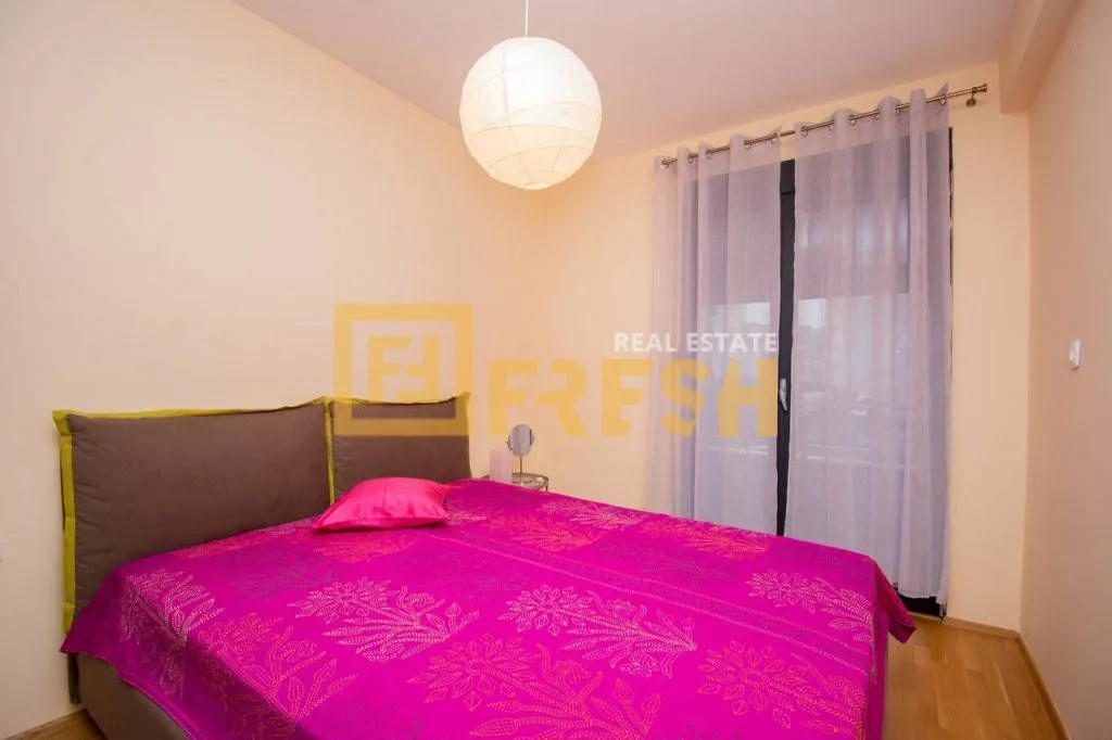 Rent, two bedroom apartment, 70m², Blok 9, Podgorica