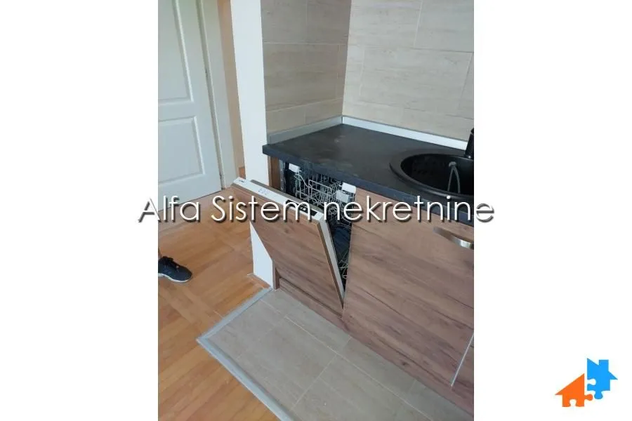 Rent, three bedroom apartment, 67m², Savski Venac, Beograd