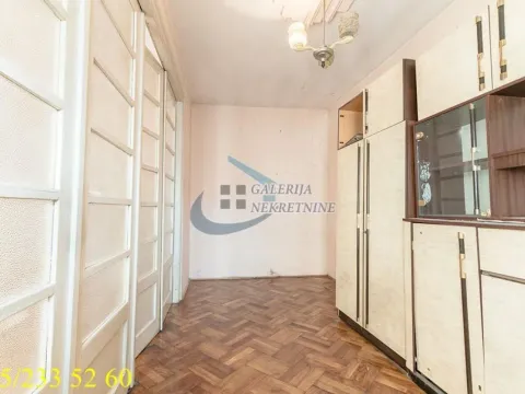Prodaja, trosoban stan, 77m², Stari Grad, Beograd - image 6
