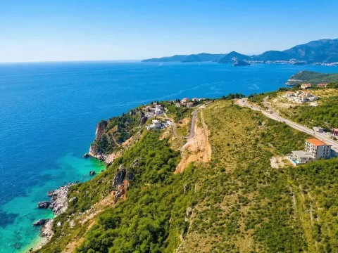 Zemljište in Reževići