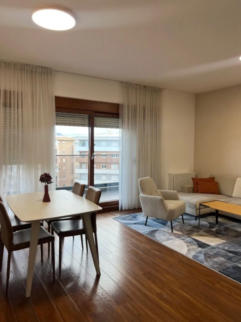 Rent, four bedroom apartment, 127m², Podgorica, Crna Gora