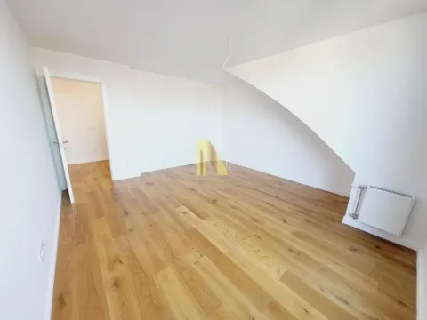 Prodaja, četvorosoban stan, 170m², Grbavica, Novi Sad Sve Podlokacije - image 19