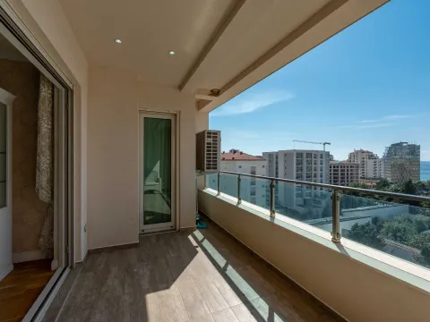 Sale, three bedroom apartment, 115m², Bečići, Budva - image 18