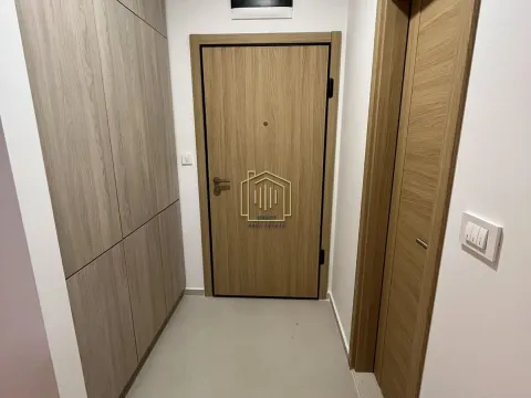 Prodaja, jednosoban stan, 45m², City Kvart, Podgorica - image 7