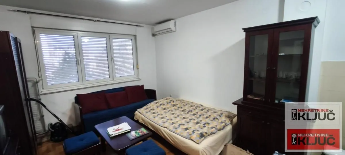 Rent, studio apartment, 26m², Grbavica, Novi Sad Sve Podlokacije