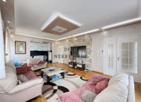 Prodaja, kuća, 180m², Gornja Gorica, Podgorica - image 9