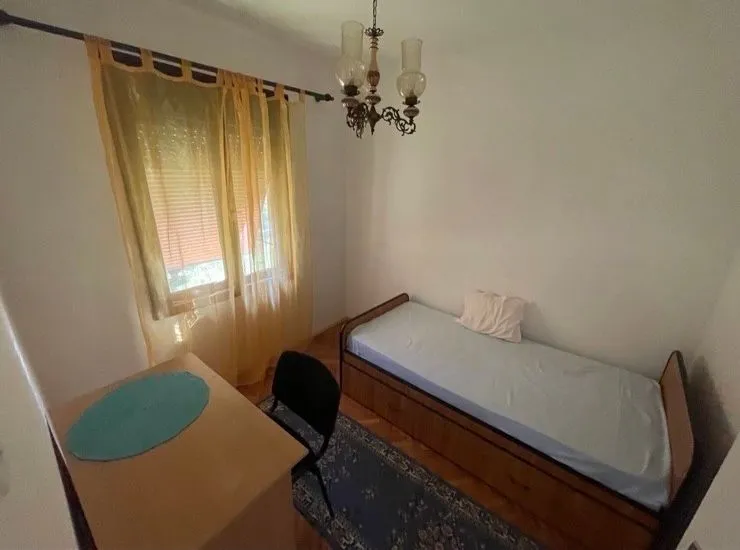 Izdavanje, kuća, 90m², Ćurilac, Danilovgrad