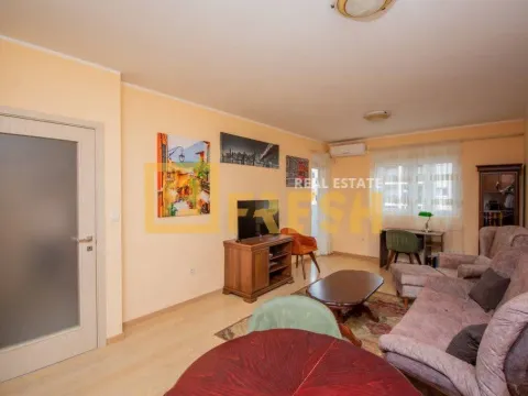 Izdavanje, jednosoban stan, 47m², City Kvart, Podgorica - image 5