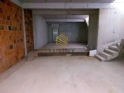 Izdavanje, poslovni prostor, 90m², City Kvart, Podgorica - image 3