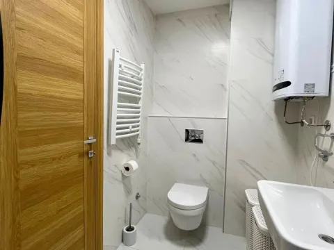 Rent, one bedroom apartment, 46m², New City, Podgorica - image 10