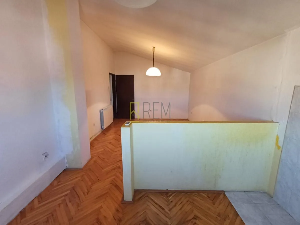 Prodaja, jednosoban stan, 45m², Stari Aerodrom, Podgorica