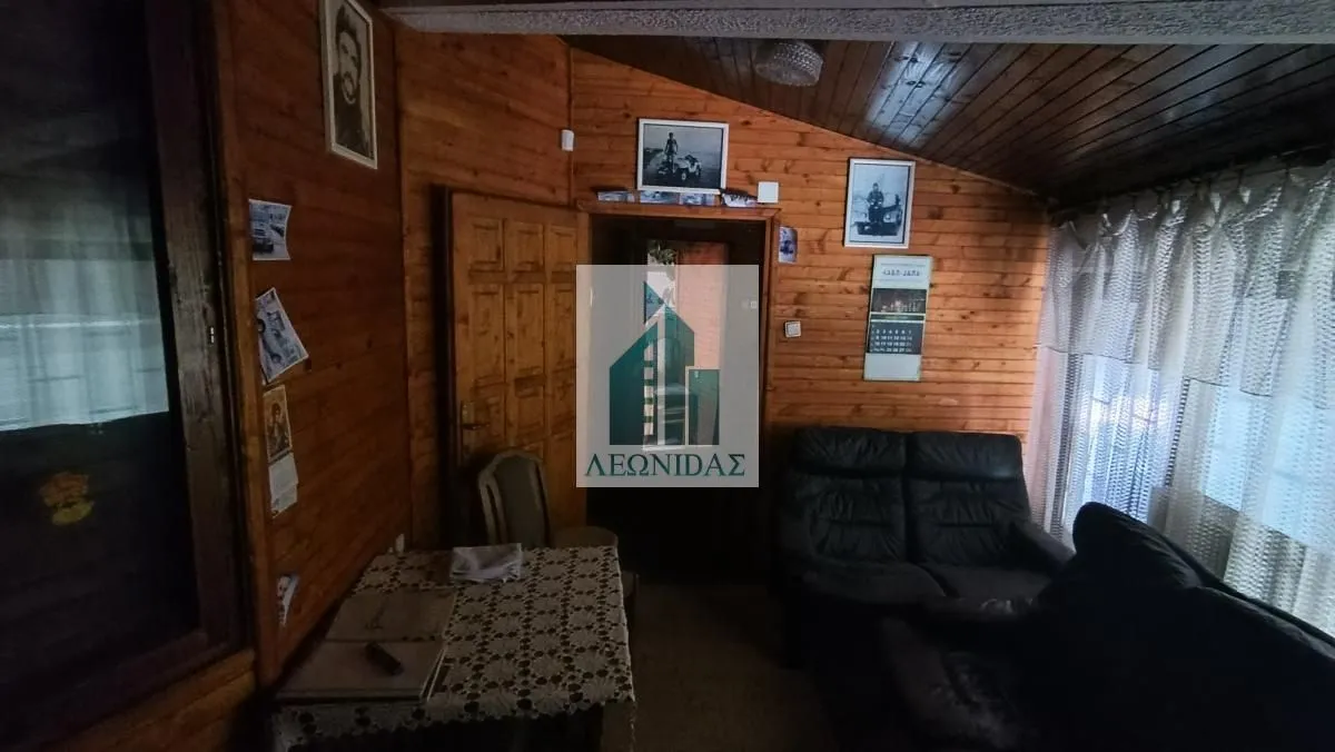 Rent, office space, 292m², Vlasotince, Srbija