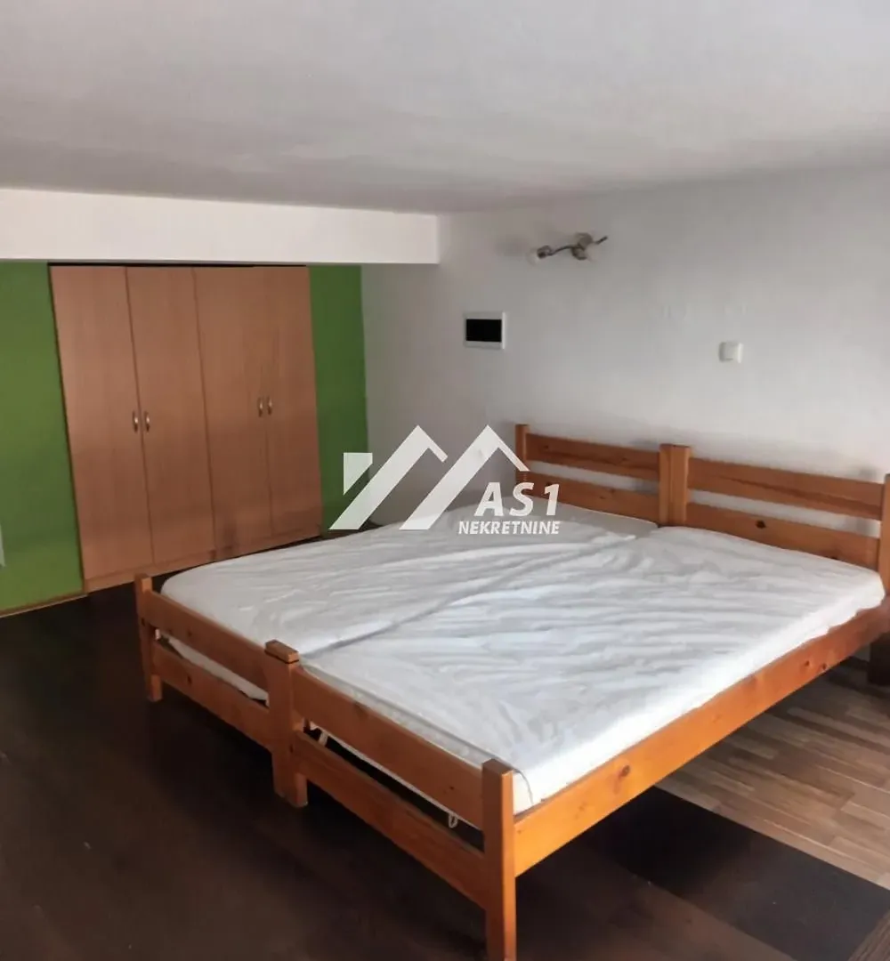 Izdavanje, jednosoban stan, 39m², Detelinara, Novi Sad Sve Podlokacije
