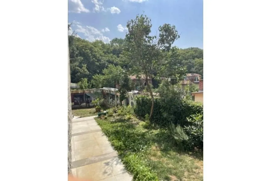 Sale, house, 365m², Miljakovac, Rakovica