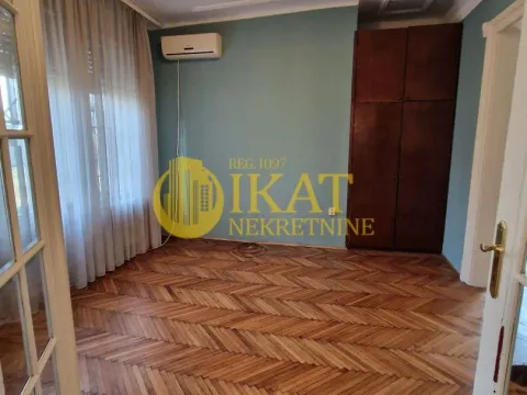 Izdavanje, kuća, 330m², Savski Venac, Beograd - image 2
