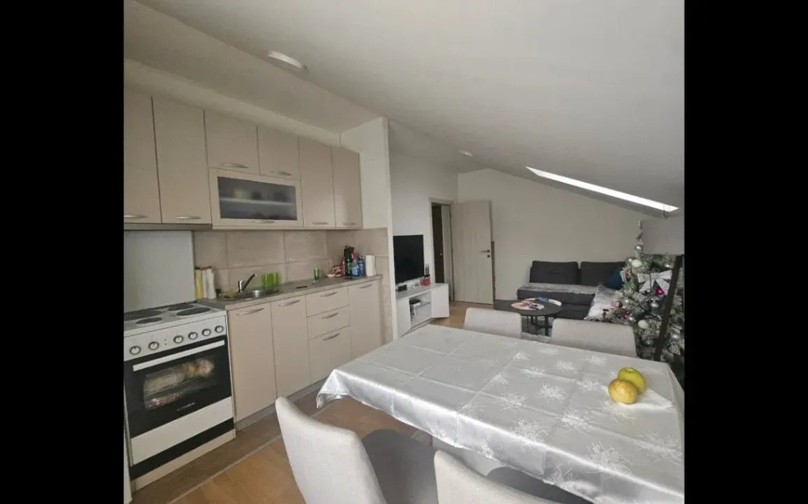 Prodaja, dvosoban stan, 52m², Zabjelo, Podgorica