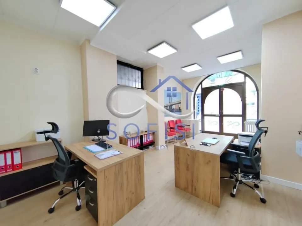 Rent, office space, 58m², Centar, Novi Sad