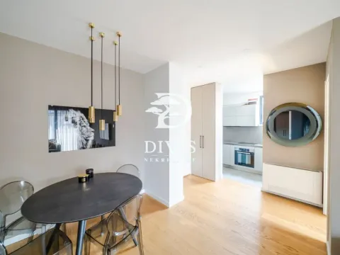 Sale, three bedroom apartment, 78m², Neimar, Vračar Sve Podlokacije - image 7