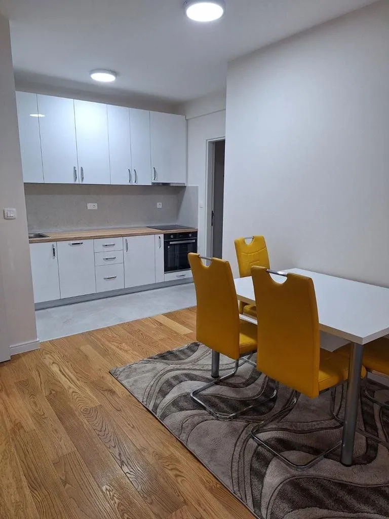 Rent, one bedroom apartment, 55m², Central Point, Podgorica