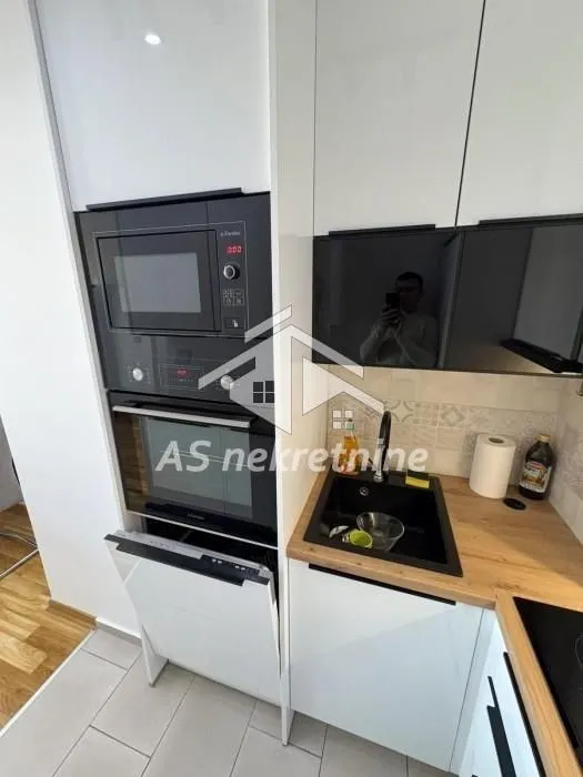 Rent, two bedroom apartment, 52m², Hala Pionir, Palilula Sve Podlokacije
