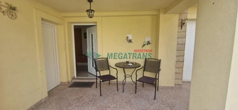 Rent, house, 220m², Petrovaradin, Novi Sad