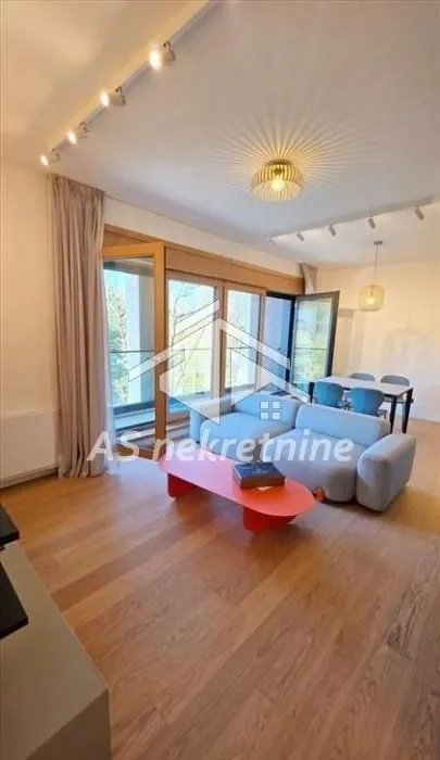 Izdavanje, dvosoban stan, 66m², Savski Venac, Beograd