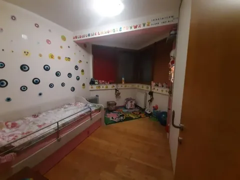 Izdavanje, dvosoban stan, 75m², Preko Morače, Podgorica - image 4