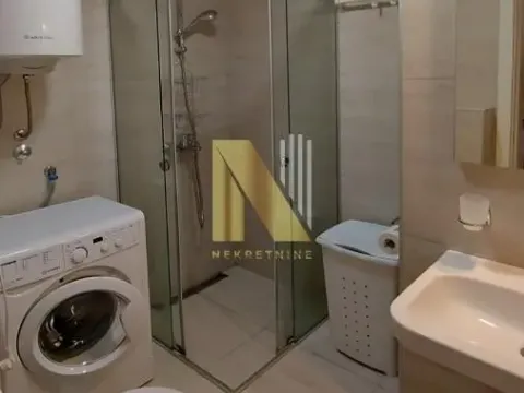 Izdavanje, garsonjera, 25m², Centar, Novi Sad - image 7