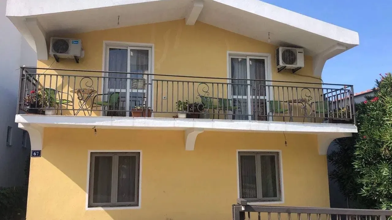 Sale, house, 194m², Šušanj, Bar