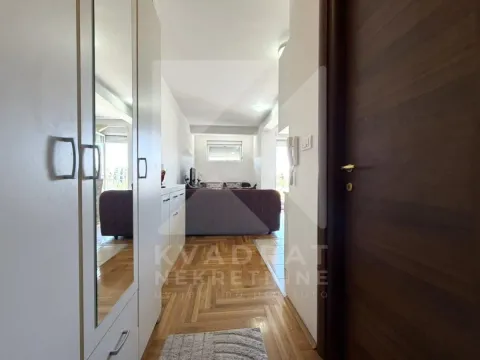 Izdavanje, garsonjera, 29m², Tuški Put, Podgorica - image 9