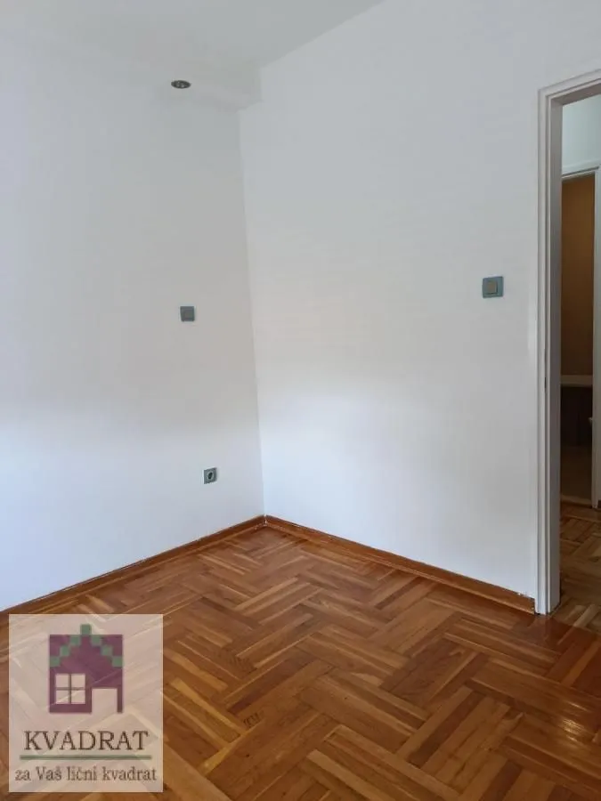 Izdavanje, trosoban stan, 83m², Obrenovac, Beograd